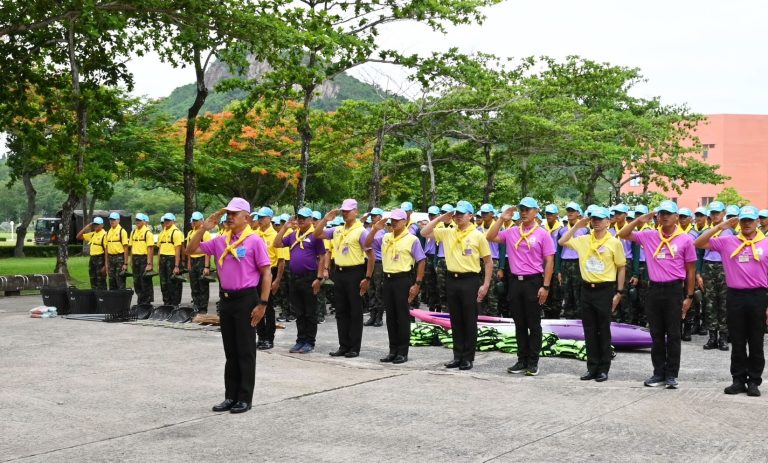 ผบ.รร.จปร. นำข้าราชการ รร.จปร. และนนร. ทำกิจกรรมจิตอาสาบำเพ็ญสาธารณประโยชน์ พัฒนาแหล่งน้ำและฝายชะลอน้ำ รร.จปร.เนื่องในโอกาสวันเฉลิมพระชนมพรรษาสมเด็จพระนางเจ้าสุทิดา พัชรสุธาพิมลลักษณ พระบรมราชินี