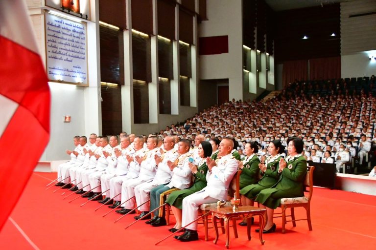 ผู้บัญชาการโรงเรียนนายร้อยพระจุลจอมเกล้า นำข้าราชการโรงเรียนนายร้อยพระจุลจอมเกล้า, นักเรียนนายร้อย และสมาคมแม่บ้านทหารบก สาขา โรงเรียนนายร้อยพระจุลจอมเกล้า จัดกิจกรรมเฉลิมพระเกียรติพระบาทสมเด็จพระเจ้าอยู่หัว เนื่องในโอกาสพระราชพิธีมหามงคลเฉลิมพระชนมพรรษา 6 รอบ 28 กรกฎาคม 2567
