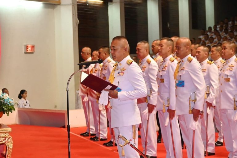 โรงเรียนนายร้อยพระจุลจอมเกล้า จัดพิธีเจริญพระพุทธมนต์ ทำบุญตักบาตร และพิธีถวายเครื่องราชสักการะ ลงนามถวายพระพรชัยมงคล เฉลิมพระเกียรติสมเด็จพระนางเจ้าสิริกิติ์ พระบรมราชินีนาถ พระบรมราชชนนีพันปีหลวง เนื่องในวันเฉลิมพระชนมพรรษา 12 สิงหาคม 2567