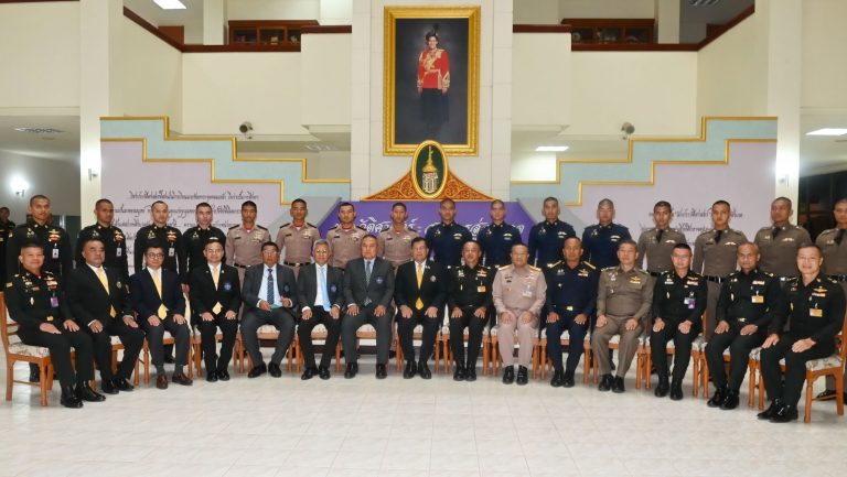 ผู้บัญชาการโรงเรียนนายร้อยพระจุลจอมเกล้า เป็นประธานในพิธีเปิดการฝึกอบรมเทคนิคการประกอบชิ้นส่วนอากาศยานไร้คนขับและการโปรแกรม ให้กับนักเรียนโรงเรียนเหล่าทัพ และนักเรียนนายร้อยตำรวจ