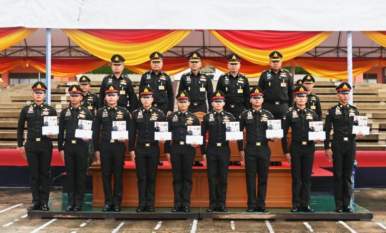 โรงเรียนนายร้อยพระจุลจอมเกล้า ได้จัดพิธีมอบโล่ที่ระลึก ให้กับนักเรียนนายร้อย จำนวน 9 นาย ที่ผ่านการทดสอบสอบผู้ชำนาญการทหารราบ ประจำปี 2567