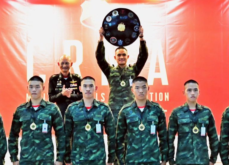 พลโท อาจิณ ปัทมจิตร ผู้บัญชาการโรงเรียนนายร้อยพระจุลจอมเกล้า ได้กรุณาเป็นประธานในการมอบรางวัลการแข่งขันทักษาทางทหารของนักเรียนนายร้อย ประจำปี  2568 (CRMA Militally Skills Competition 2025)