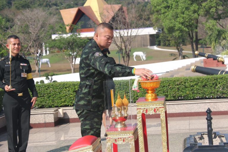 พลเอก บุญสิน พาดกลาง นายทหารราชองครักษ์พิเศษ/ที่ปรึกษาผู้บัญชาการทหารบก เดินทางมาบรรยายพิเศษในหัวข้อ อุดมการณ์ทหารกับการธำรงไว้ซึ่งสถาบันหลักของชาติ ให้กับนักเรียนนายร้อย ชั้นปีที่ 1 และนักเรียนนายร้อย ชั้นปีที่ 2