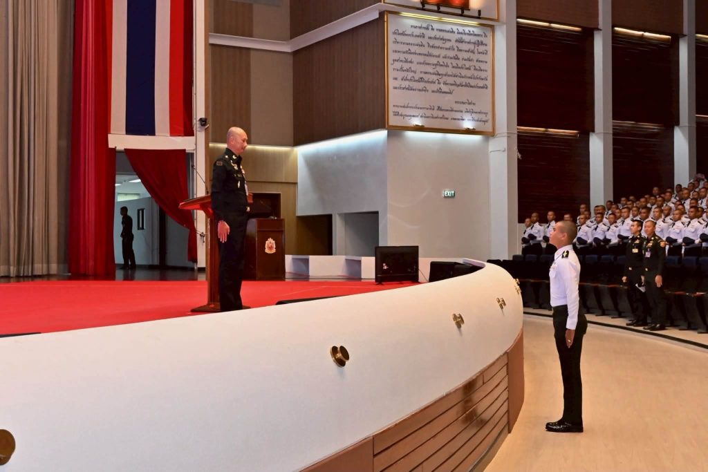 พลโท อาจิณ  ปัทมจิตร  ผู้บัญชาการโรงเรียนนายร้อยพระจุลจอมเกล้า ให้การต้อนรับ พลตรี บดีศร  จิตต์บุญเหลือ ผู้บัญชาการโรงเรียนเตรียมทหาร สถาบันวิชาการป้องกันประเทศ และคณะข้าราชการ รวมทั้งนักเรียนเตรียมทหาร ชั้นปีที่ 2 รุ่นที่ 68 ประจำปีการศึกษา 2569